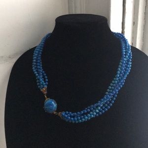 Stunning vintage blue necklace